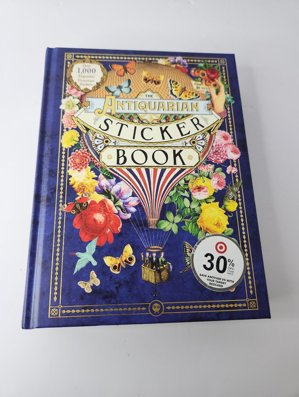 The Antiquarian Sticker Book - Over 1,000 Exquisite Victorian Stickers